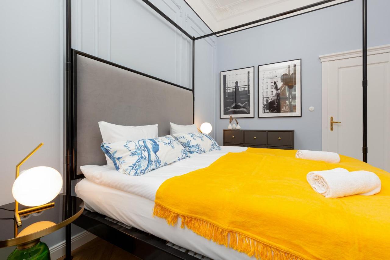 Lux Golden Apartment Praga Kepna By Renters Prestige Warschau Buitenkant foto
