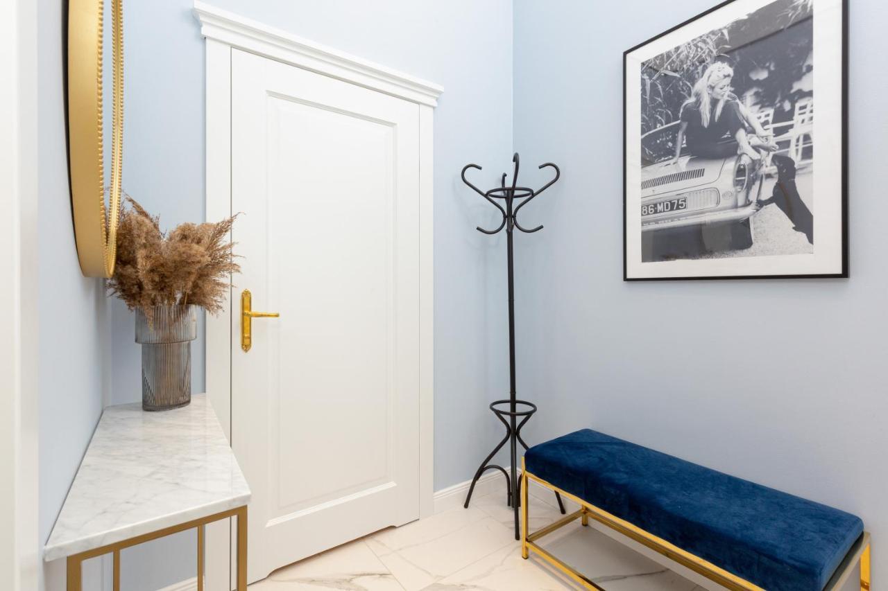 Lux Golden Apartment Praga Kepna By Renters Prestige Warschau Buitenkant foto
